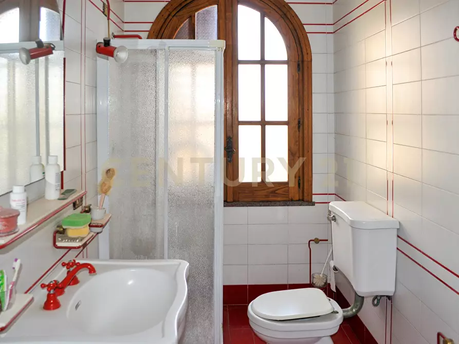 Immagine 39 di Villa in vendita  in Via Musumeci 47 a Giarre