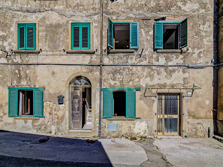 Immagine 3 di Pentalocale in vendita  in Via del Gioco 25 a Roccastrada