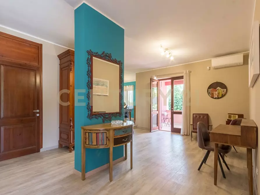 Immagine 21 di Villa in vendita  in Via dei Pioppi 57 a Quartu Sant'elena