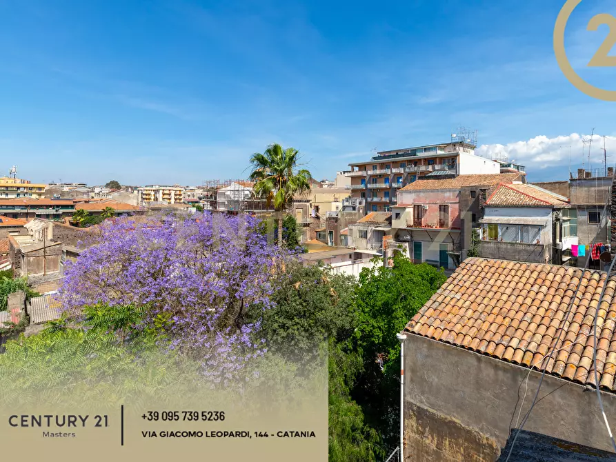 Immagine 50 di Quadrilocale in vendita  in Via F. Bianco 2 a Catania