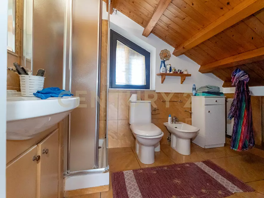 Immagine 67 di Appartamento in vendita  in Via Stazione 12 a Aci Castello