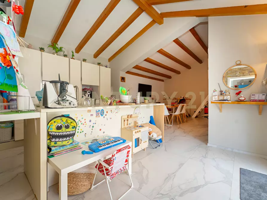 Immagine 11 di Villa in vendita  in Via Immacolata a Catania