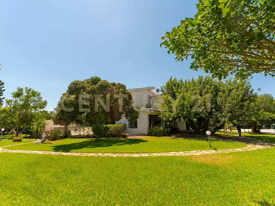 Immagine 8 di Villa in vendita  in viac strada provinciale pozzallo sampieri 2 a Modica