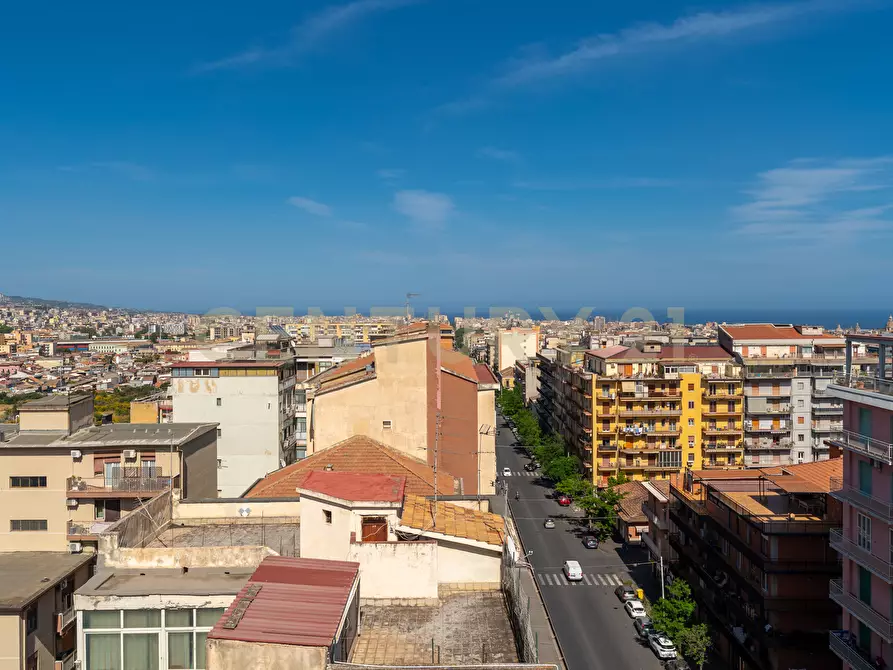 Immagine 13 di Attico in vendita  in Viale Mario Rapisardi 314 a Catania