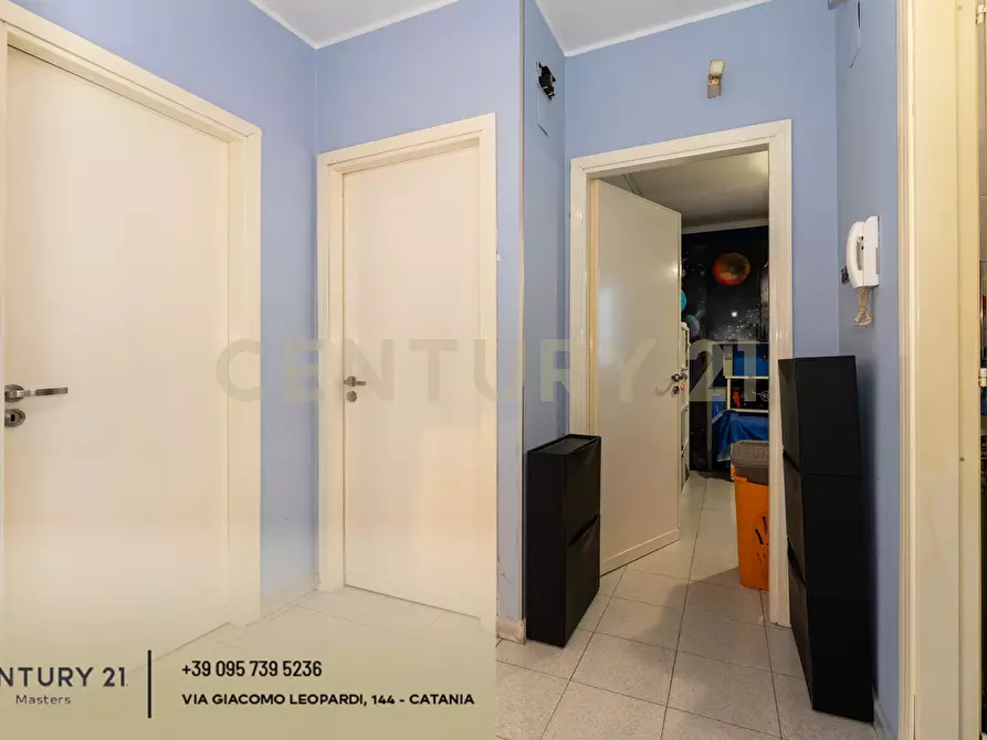 Immagine 31 di Quadrilocale in vendita  in Via Gesualdo Bufalino 1 a Aci Catena