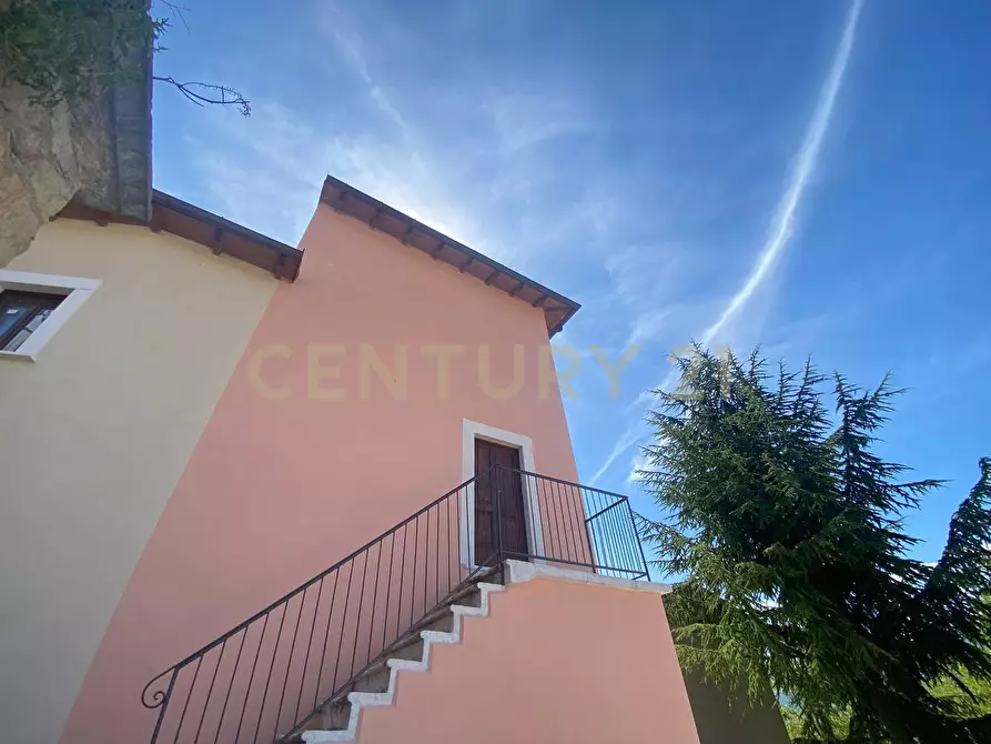 Immagine 14 di Casa bifamiliare in vendita  in Via codacchio 47 a Poggio Picenze