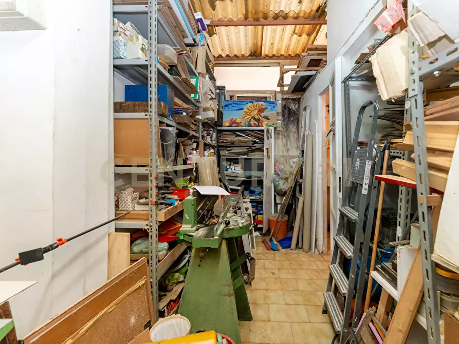 Immagine 21 di Attività artigianale in vendita  in Via Pasubio 44 a Catania