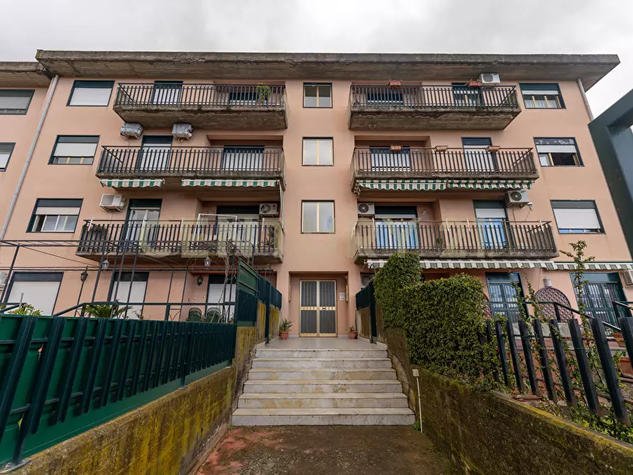 Immagine 3 di Quadrilocale in vendita  in Via Giolitti Giovanni SNC a Gravina Di Catania