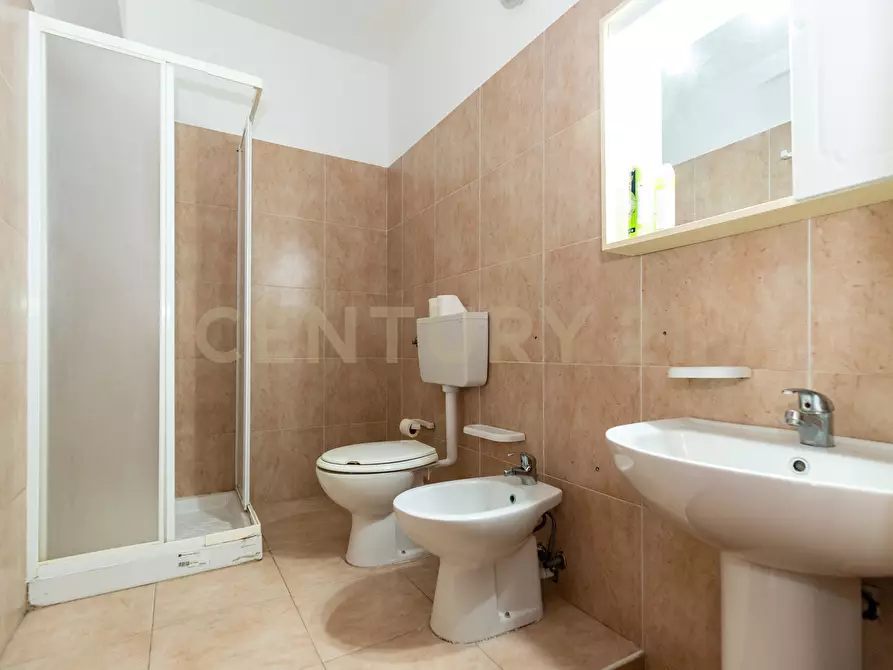 Immagine 11 di Quadrilocale in vendita  in Via Cavour 5 a Sant'alessio Siculo