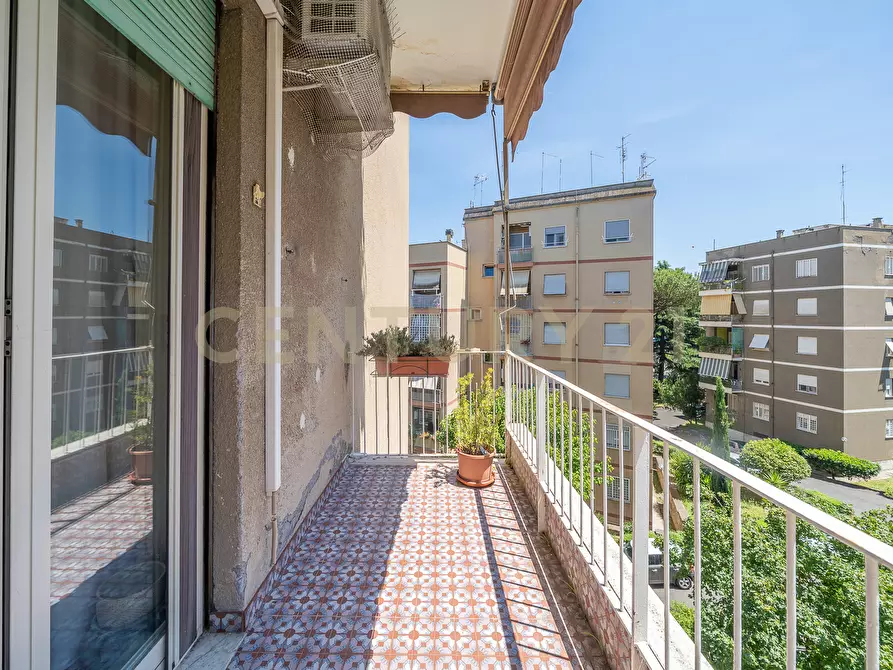 Immagine 29 di Quadrilocale in vendita  in Via Giovanni Verga 81 a Roma
