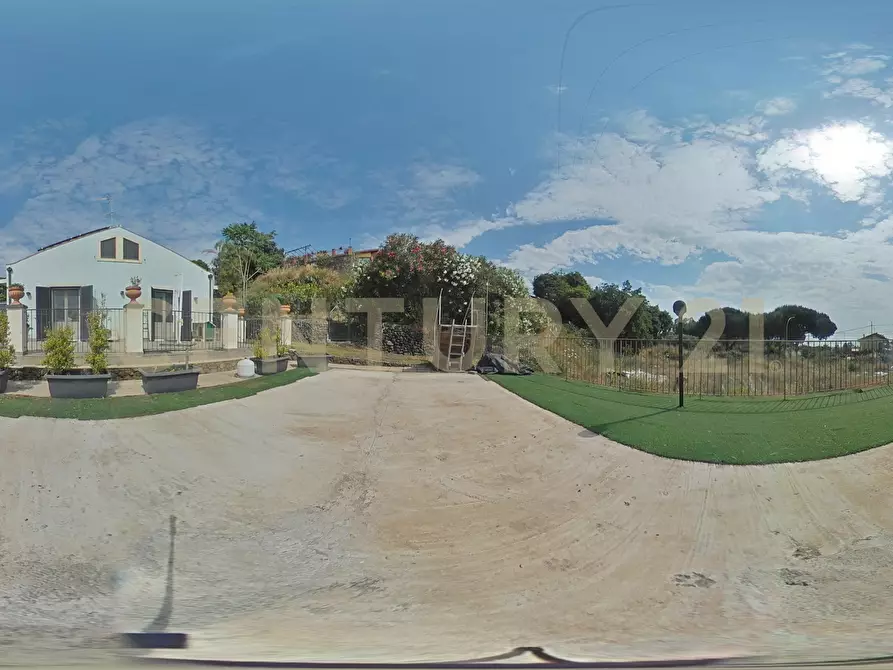 Immagine 90 di Villa in vendita  in Via Dietro Serra 2 a Viagrande