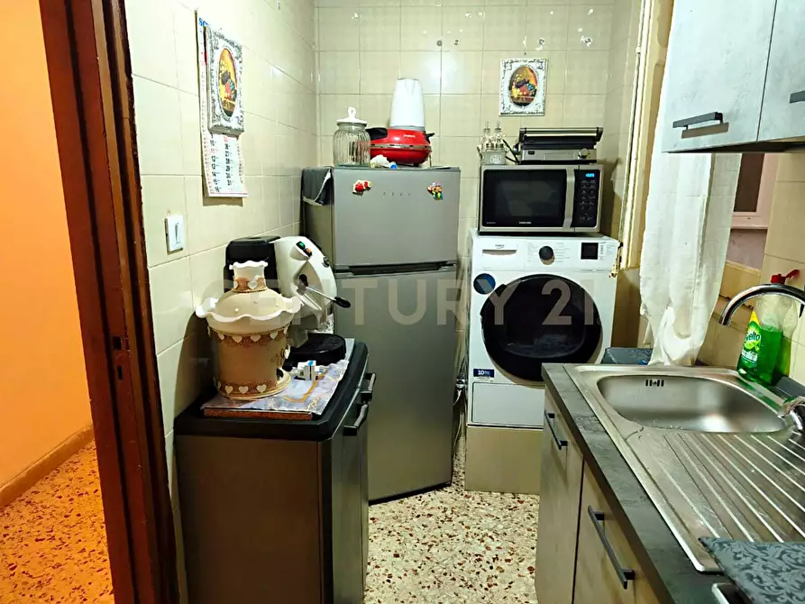 Immagine 9 di Bilocale in vendita  in Via Scillato 34 a Palermo