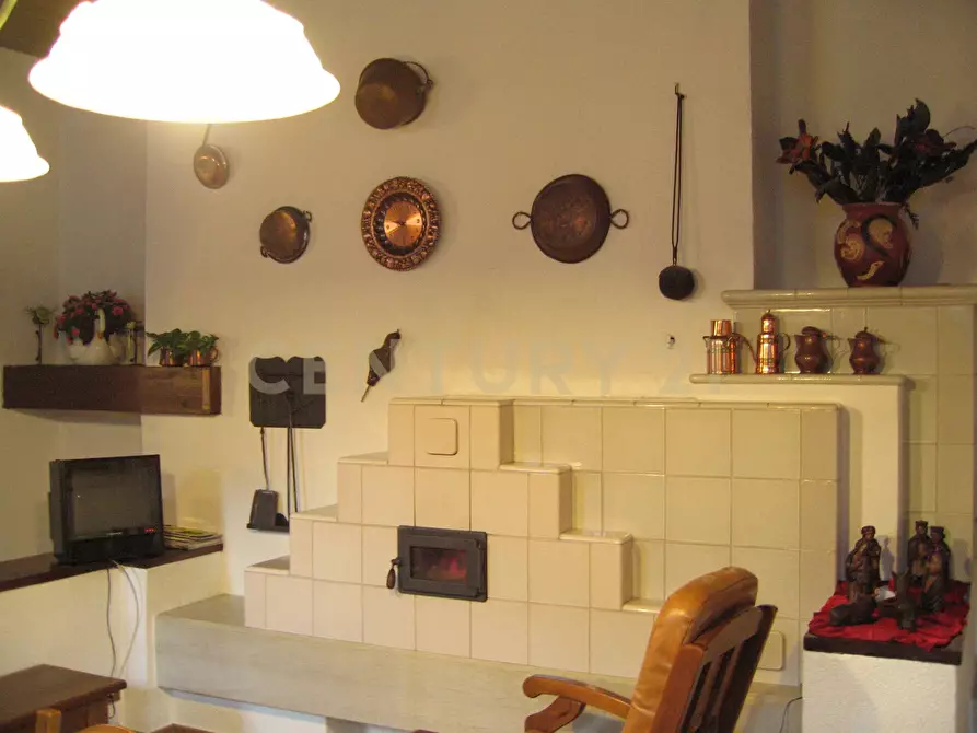 Immagine 20 di Villa in vendita  in Via Adige 25 a Brentino Belluno