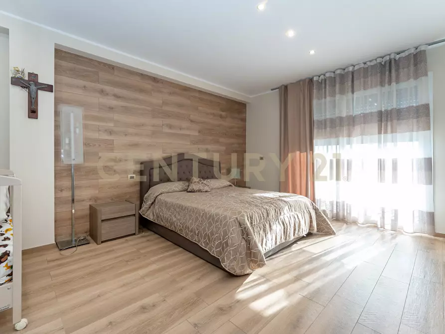 Immagine 47 di Pentalocale in vendita  in Via Lo Jacono Francesco 53 a Sant'agata Li Battiati