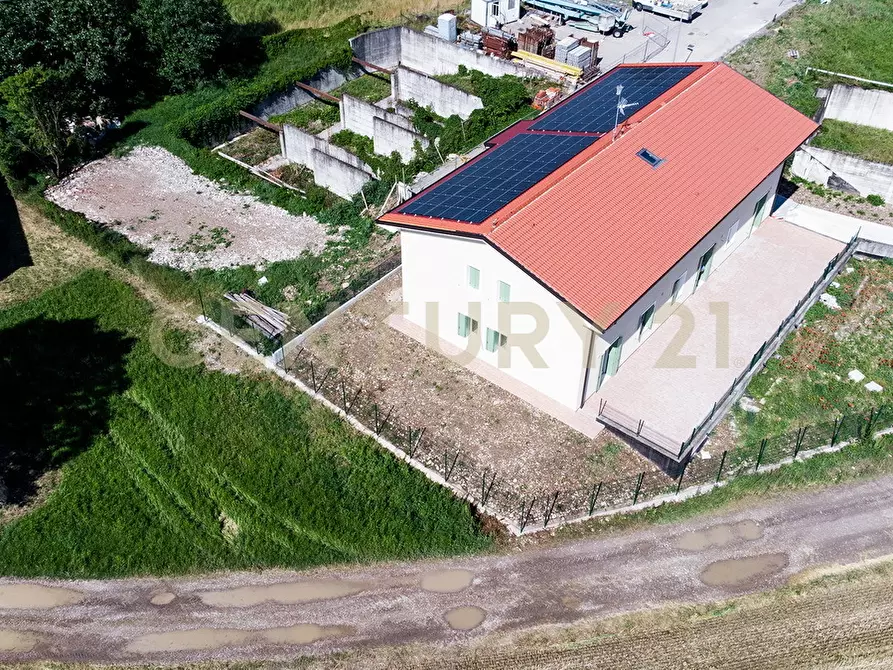 Immagine 60 di Trilocale in vendita  in Via Toffanelle Nuove a Zevio