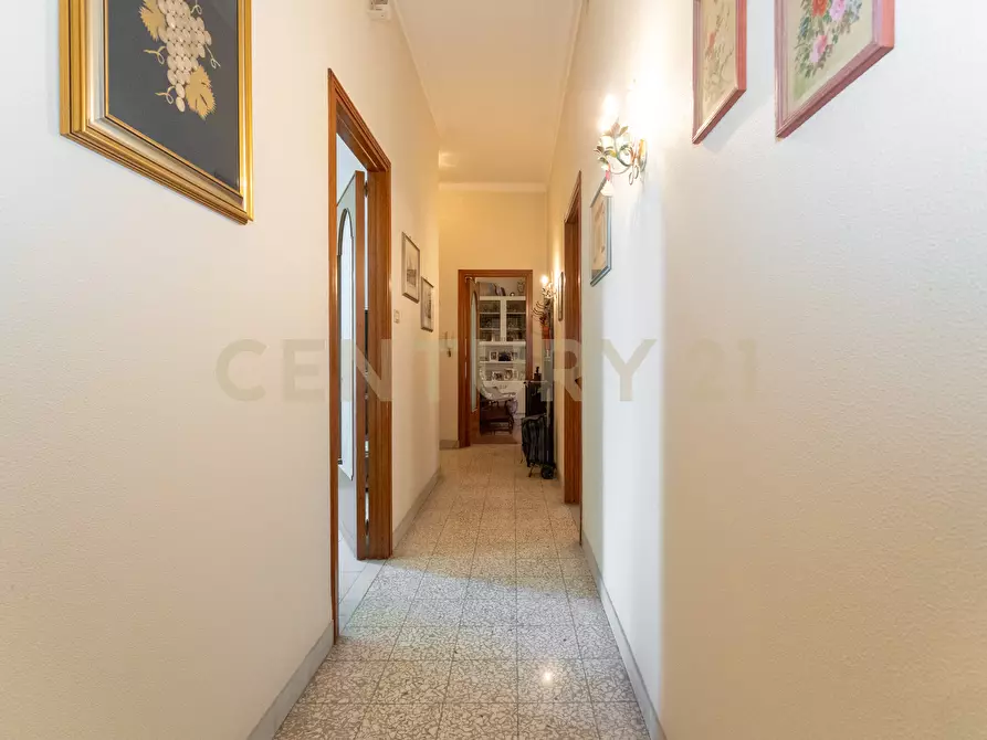 Immagine 22 di Quadrilocale in vendita  in Via Ammiraglio Toscano 5 a Catania