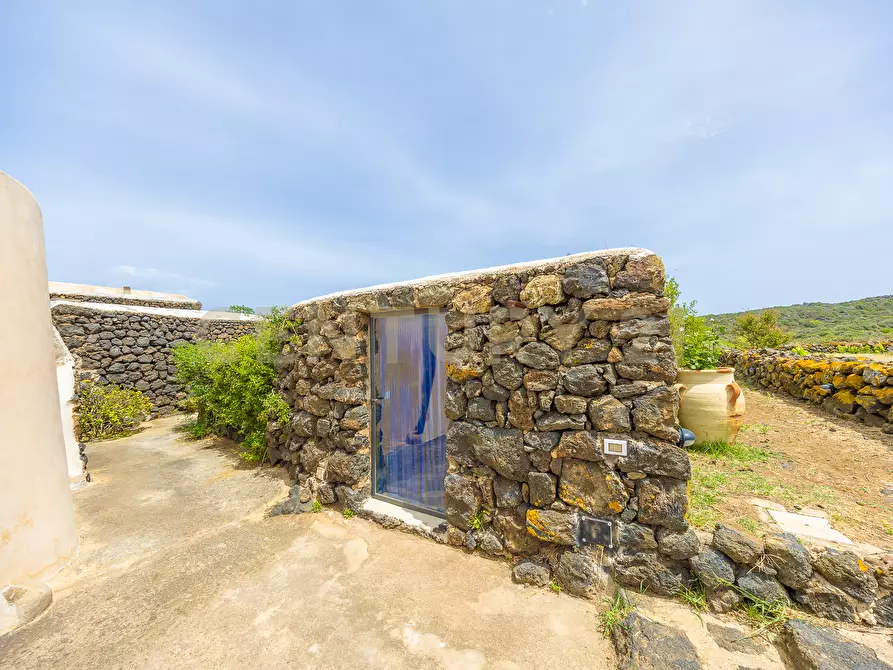 Immagine 38 di Casa indipendente in vendita  in 91017 Pantelleria TP a Pantelleria