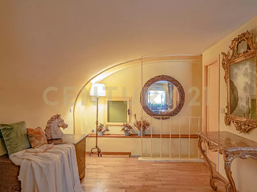 Immagine 3 di Monolocale in vendita  in Via di San Maria in Monticelli 67 a Roma
