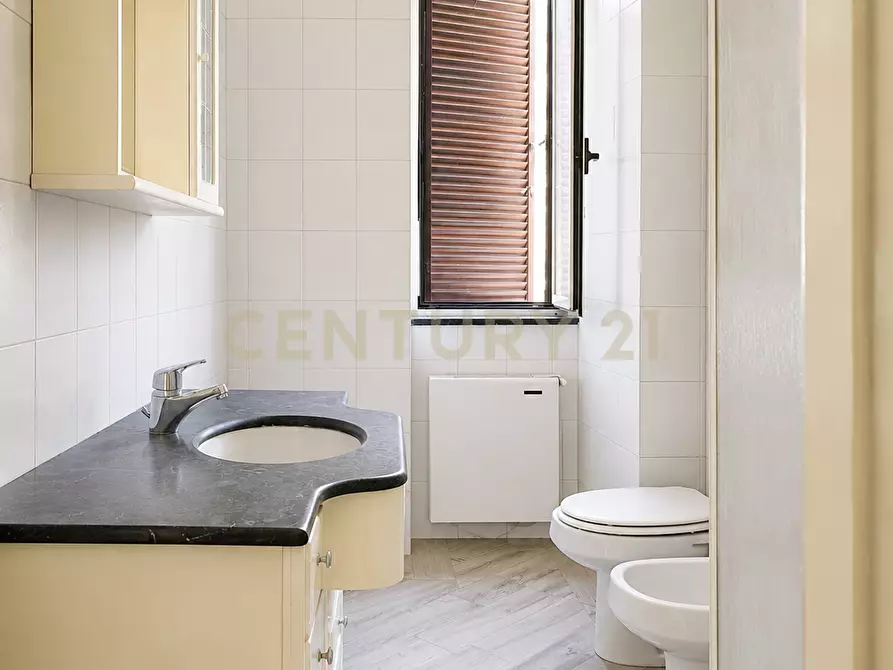 Immagine 21 di Loft/Open space in vendita  in Via XVIII Giugno a Abbadia San Salvatore