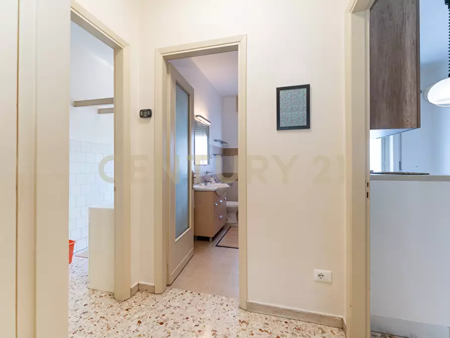 Immagine 45 di Stanza singola in affitto  in Via Matteo Renato Imbriani 181 a Catania