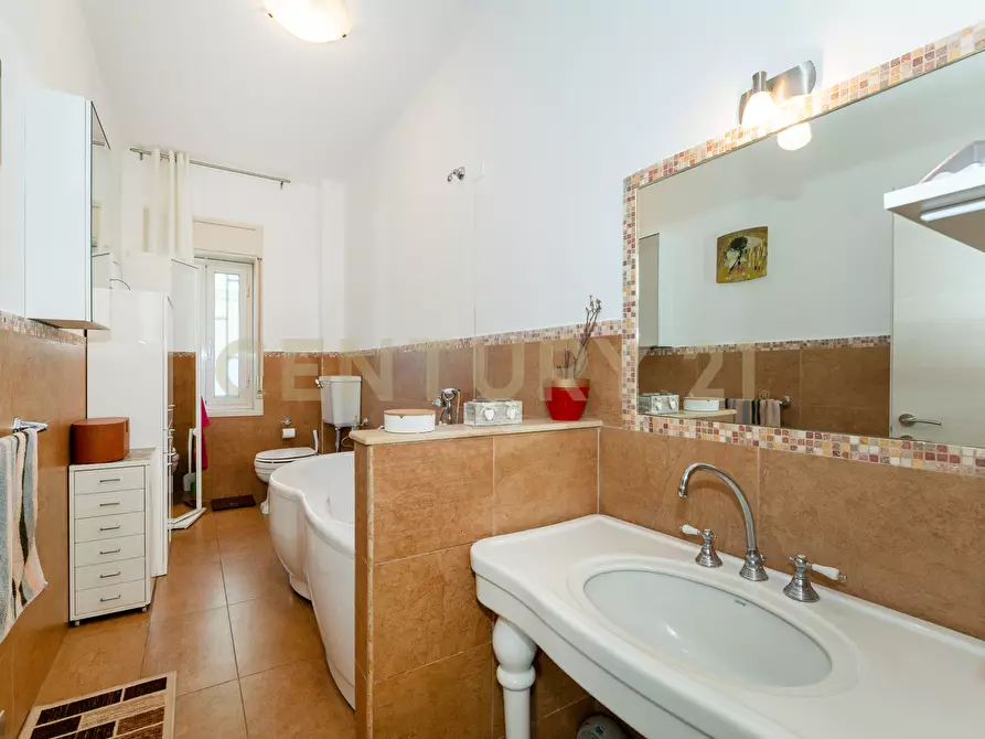 Immagine 21 di Porzione di casa in vendita  in Via del Bosco 251 a Mascalucia