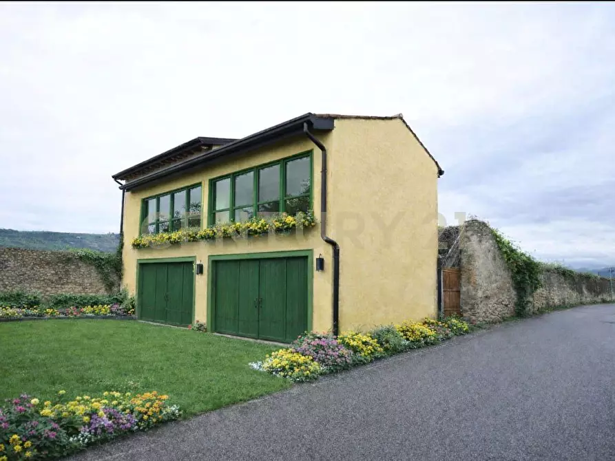 Immagine 9 di Villa in vendita  in Via Belvedere 181 a Verona