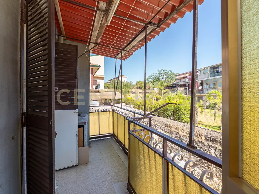 Immagine 22 di Villa in vendita  in Via Macello 47 a Catania