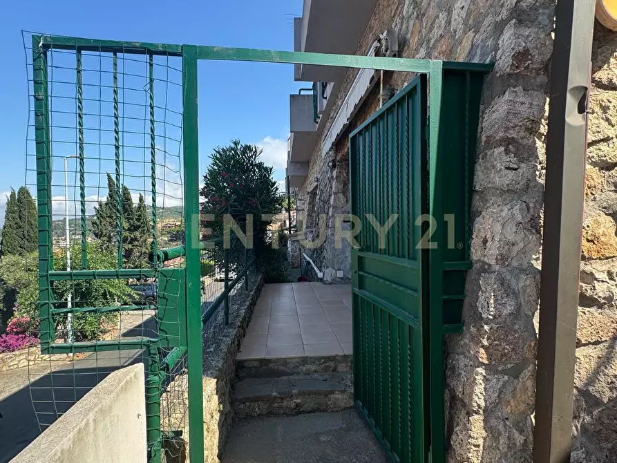 Immagine 38 di Trilocale in vendita  in Via del Sole a Monte Argentario