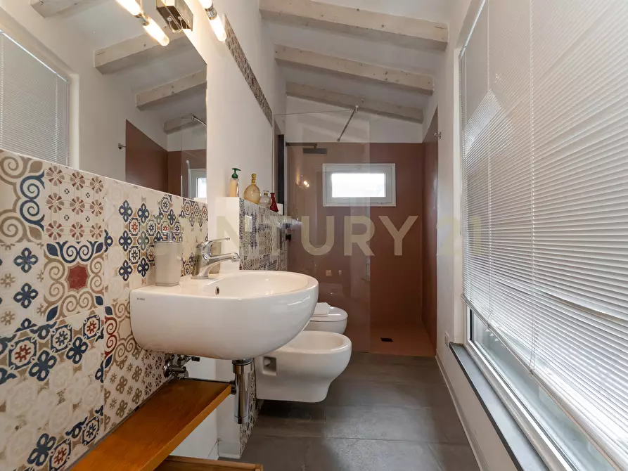 Immagine 7 di Casa bifamiliare in vendita  in Via della Palma a Catania