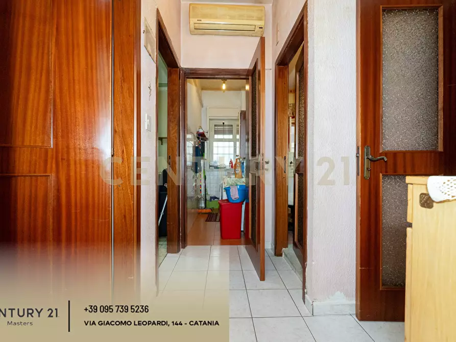 Immagine 25 di Trilocale in vendita  in Via Caduti del Lavoro 2 a Gravina Di Catania