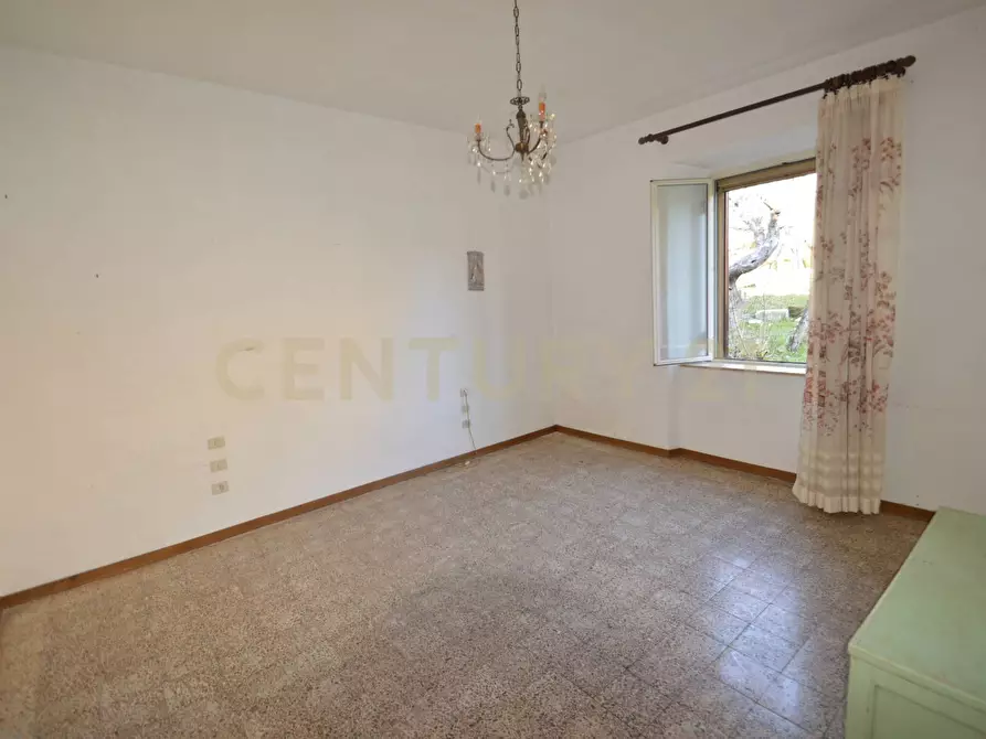 Immagine 12 di Casa indipendente in vendita  a Semproniano