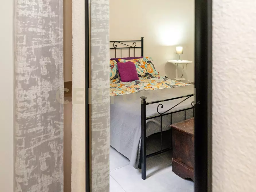 Immagine 31 di Bilocale in vendita  in Via Grimaldi 114 a Catania