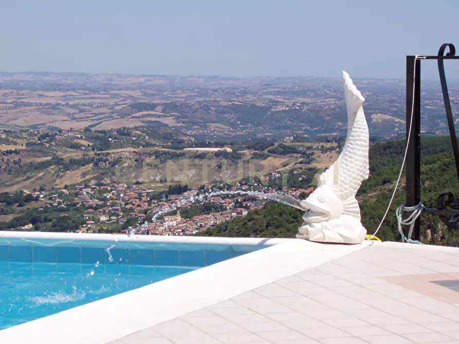 Immagine 2 di Casa indipendente in vendita  in Via Costa del Colle 91 a Roccamorice