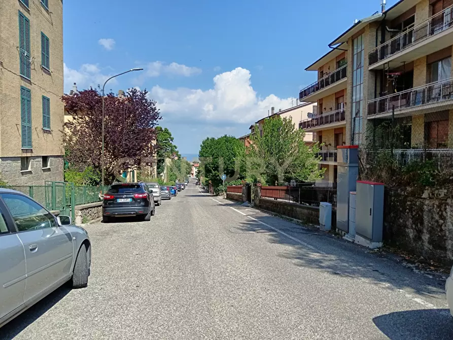 Immagine 21 di Pentalocale in vendita  in via primo maggio 24 a Abbadia San Salvatore