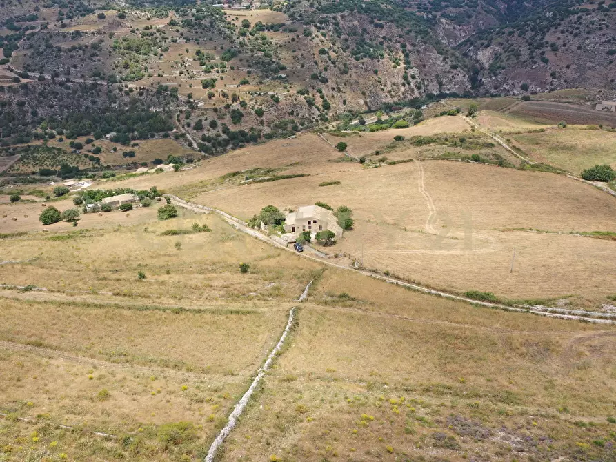 Immagine 21 di Villa in vendita  in SS115, km 323 SNC a Ragusa