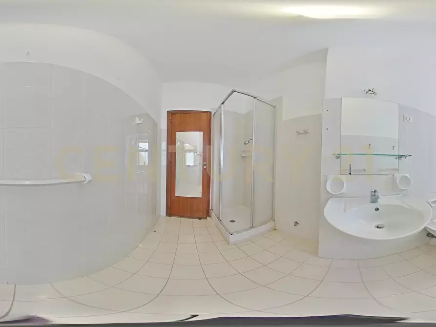 Immagine 54 di Quadrilocale in vendita  in Via Gabriele D'Annunzio 125 a Catania