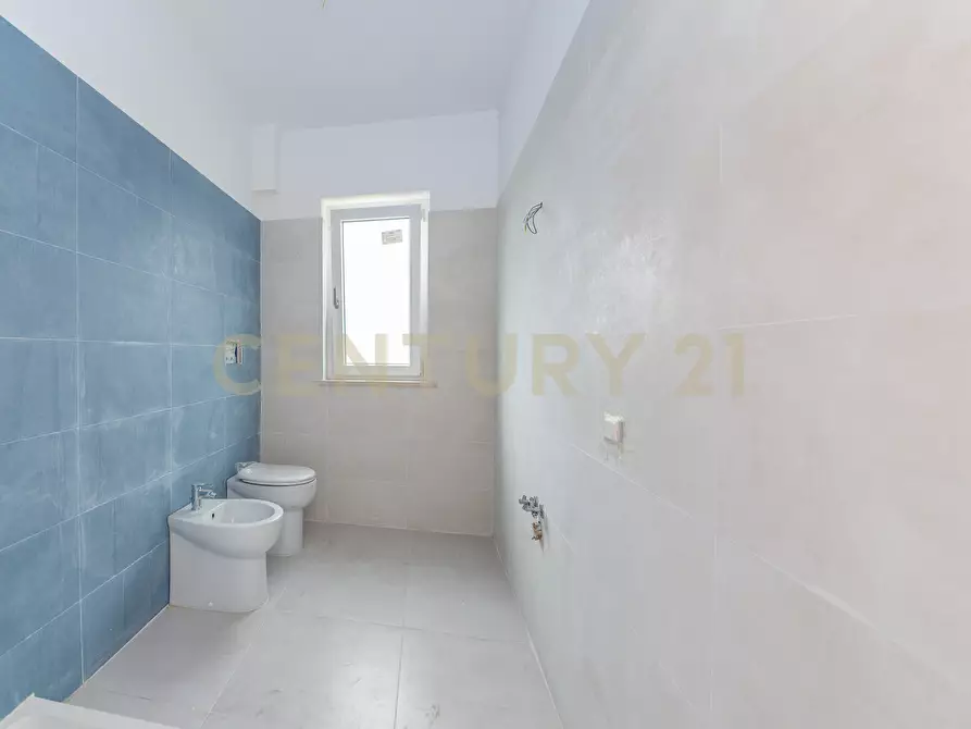 Immagine 21 di Villa in vendita  in Via della Marranella di Marino 94 a Roma