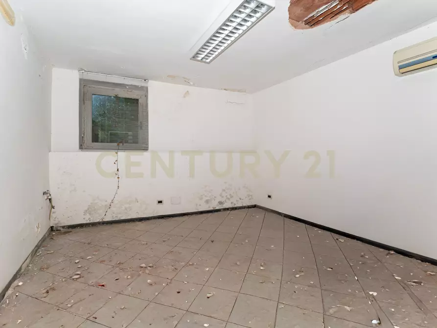 Immagine 52 di Villa in vendita  in Via Galermo 152 a Catania