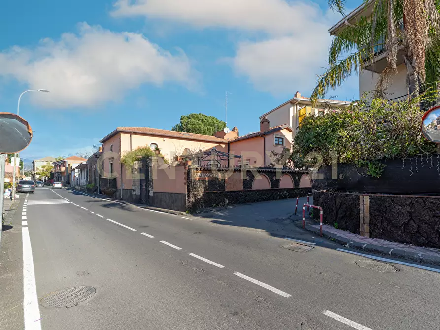 Immagine 2 di Quadrilocale in vendita  in Vicolo  Aurora 8 a Tremestieri Etneo