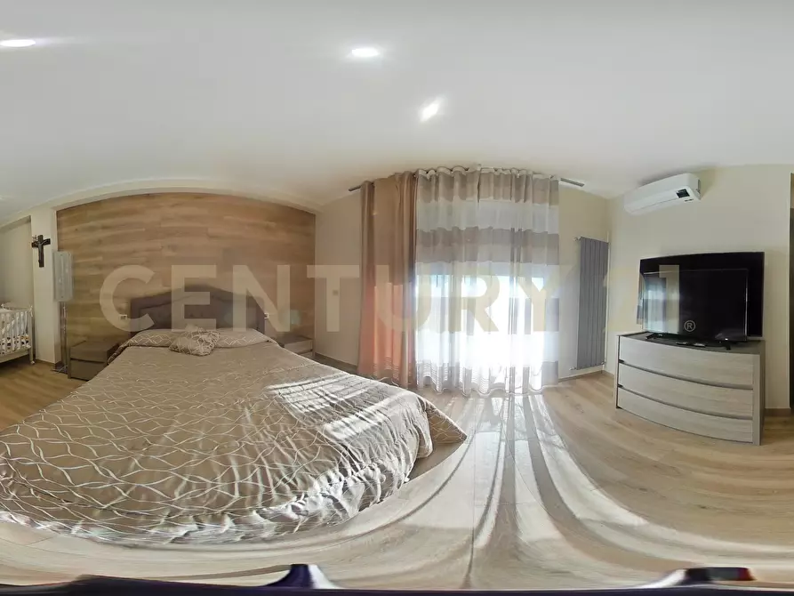 Immagine 68 di Pentalocale in vendita  in Via Lo Jacono Francesco 53 a Sant'agata Li Battiati