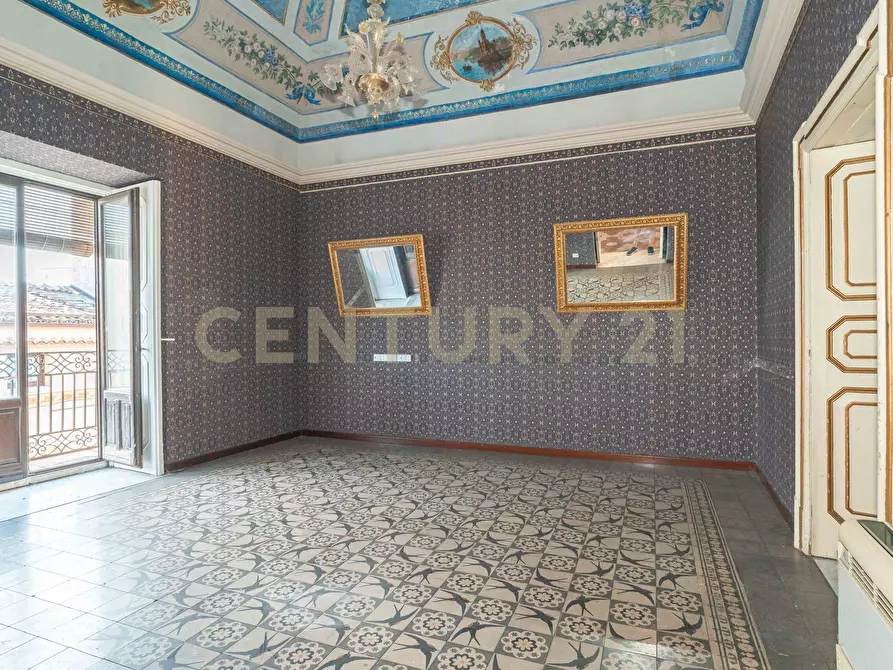 Immagine 3 di Palazzo in vendita  in Via Orologio 3-6 a Palazzolo Acreide
