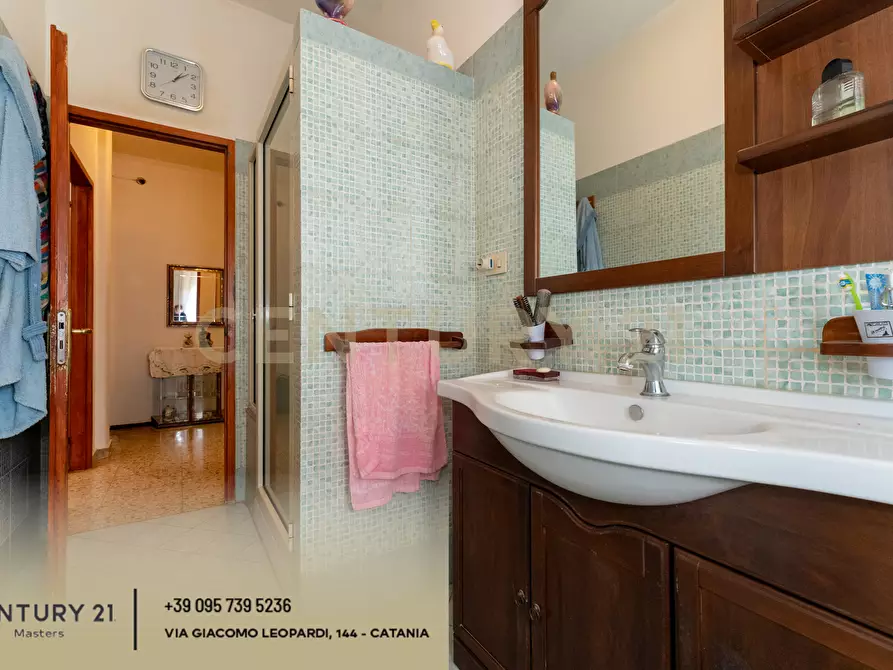 Immagine 15 di Trilocale in vendita  in Villaggio Zia Lisa II 108 a Catania