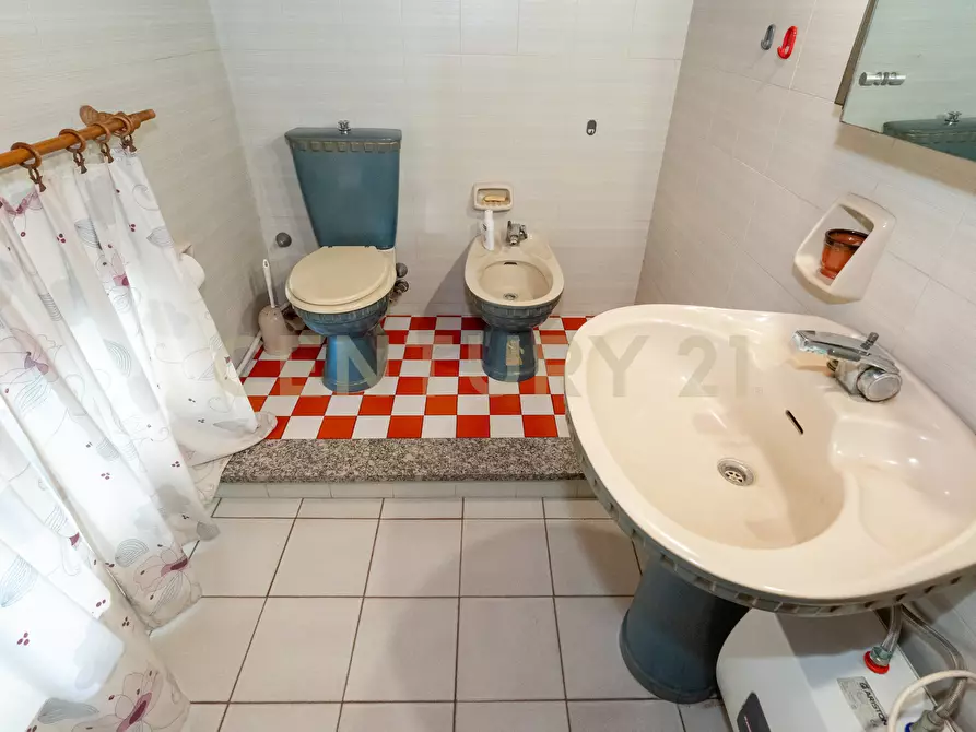 Immagine 95 di Casa indipendente in vendita  in Via Re Martino 212 a Catania