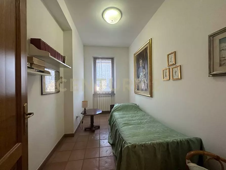 Immagine 24 di Villa in vendita  in Via Dante Alighieri a Semproniano