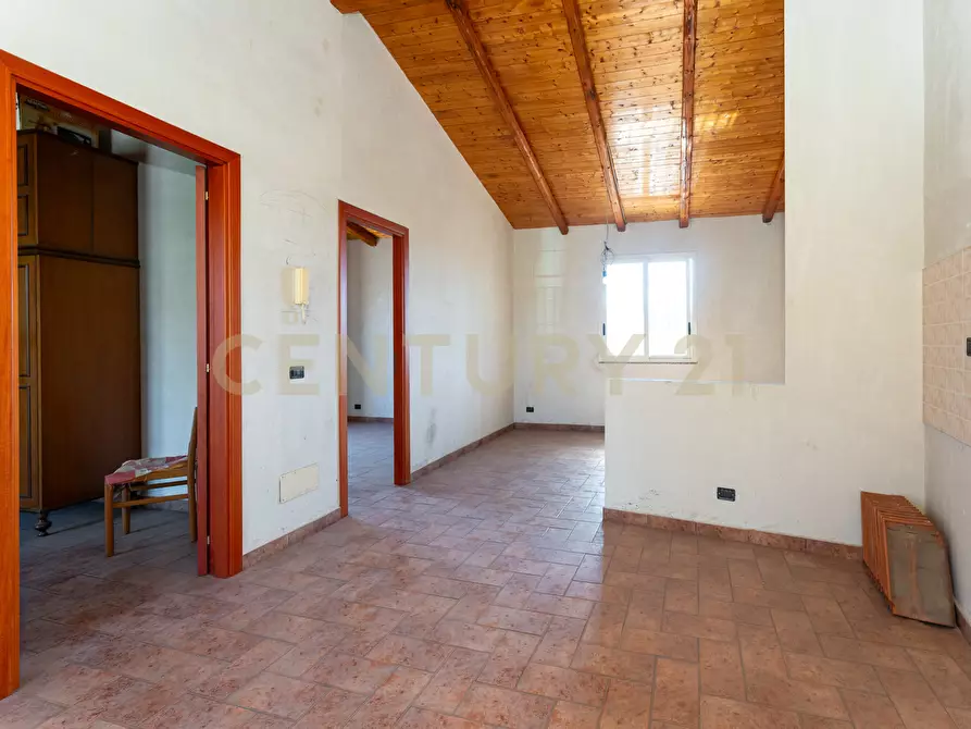 Immagine 53 di Palazzo in vendita  in Via Sebastiano Catania 284 a Catania
