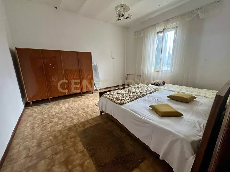 Immagine 21 di Pentalocale in vendita  in località casini a Scansano