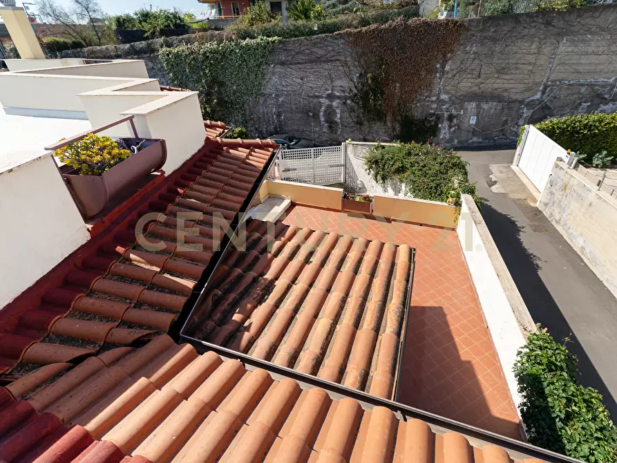 Immagine 93 di Villa in vendita  in Via Antonello da Messina 57 a Aci Castello