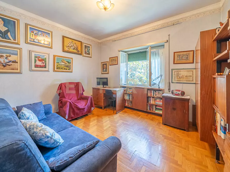 Immagine 13 di Quadrilocale in vendita  in Via Giovanni Verga 81 a Roma