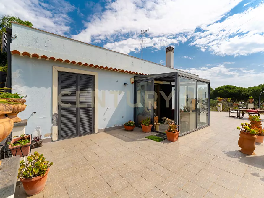 Immagine 27 di Villa in vendita  in Via Dietro Serra 2 a Viagrande