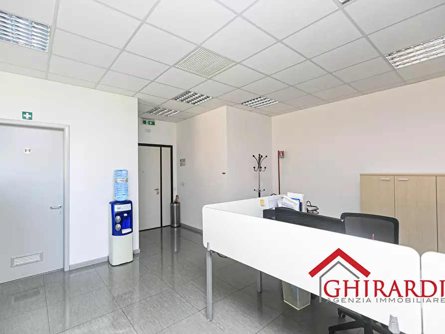 Immagine 3 di Ufficio in vendita  in Via delle Nuove Tecnologie Enrico Albareto 21 a Genova